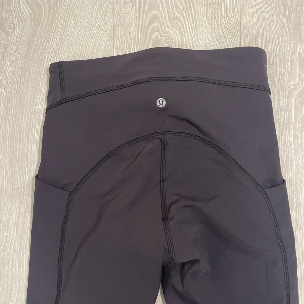 NWT Lululemon Power Thru High Rise Crop 23" Black size 6 - Picture 14 of 15